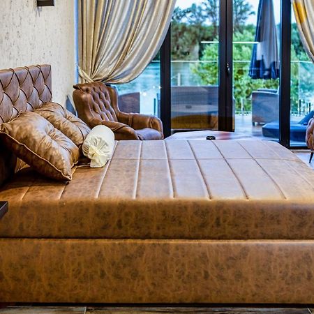 Apartmani Tiske Noci Becej Экстерьер фото