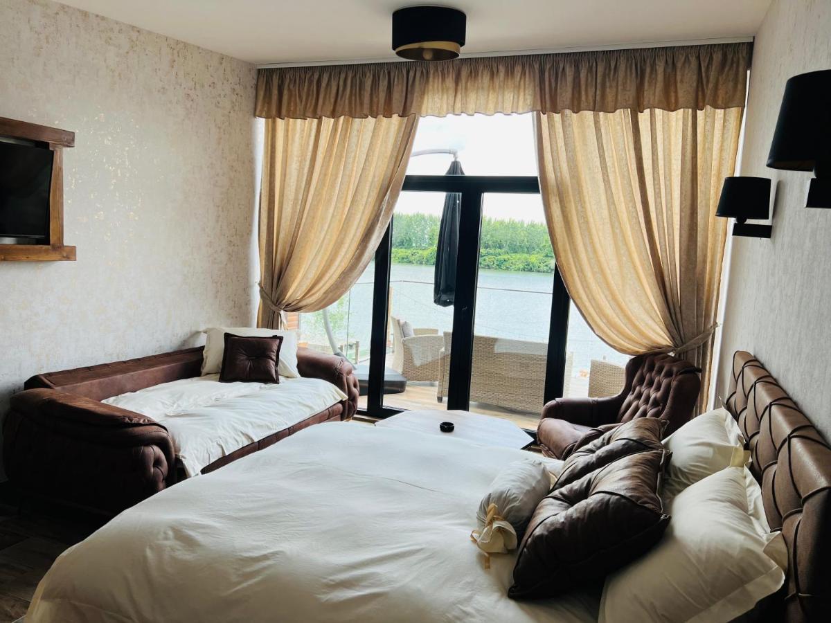 Apartmani Tiske Noci Becej Экстерьер фото