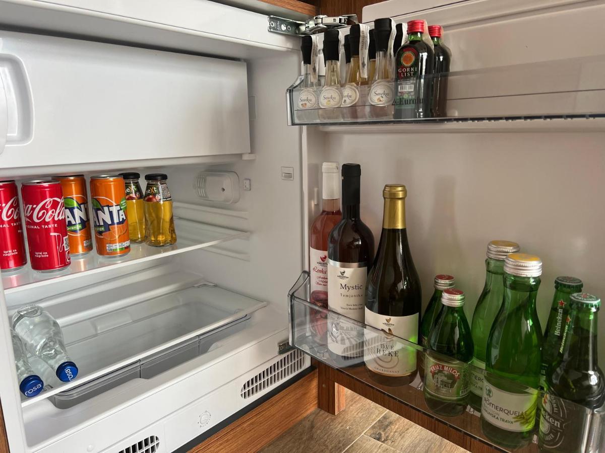 Apartmani Tiske Noci Becej Экстерьер фото